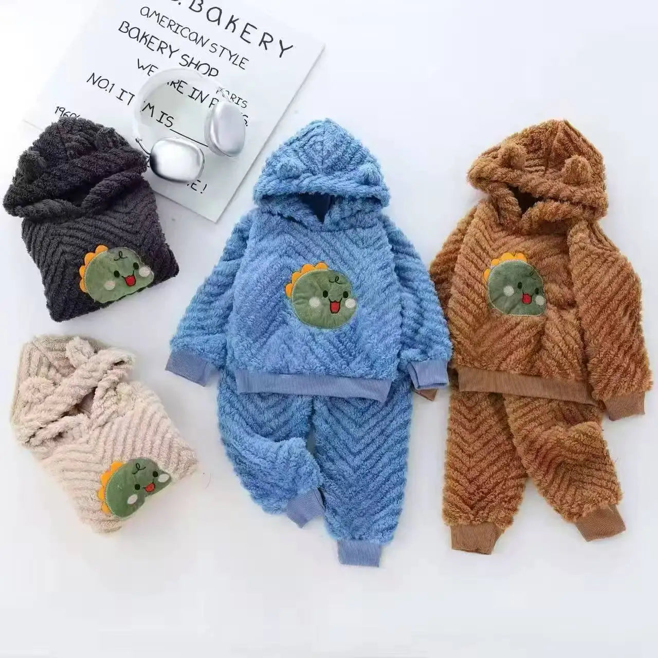 Bulala Kids Soft Fleece Animal Print Thermal Winter Warm Long Sleeve Sleepwear 2-Piece Pajama Set Custom OEM